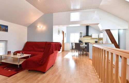 Gîte convivial avec terrasse abritée, 3 chambres, cuisine équipée, espace détente, proche autoroutes et pistes cyclables. - FR-1-744-6 - Foto 23