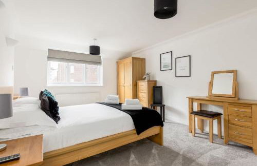 Magnolia House - Beautiful Townhouse in Old Town Poole - Photo 7