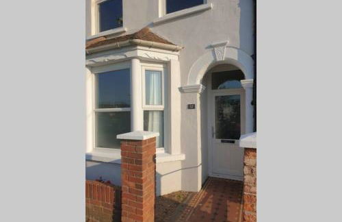 Seahorse House, Beautiful Large house next to the Beach & Park & near Zoo, Hythe - Foto 5