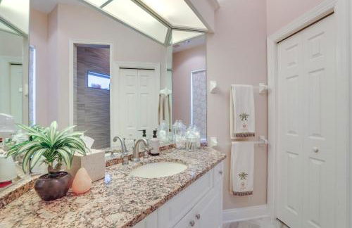 Luxe Bayfront Sarasota Home Rental Pool, Lanai! - Foto 25