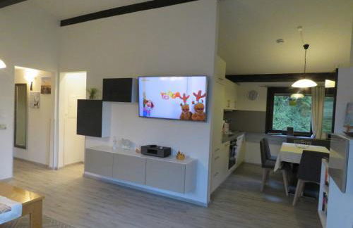 Ferienhaus Robinson im Feriendorf Altes Land direkt an der Elbe - Photo 18