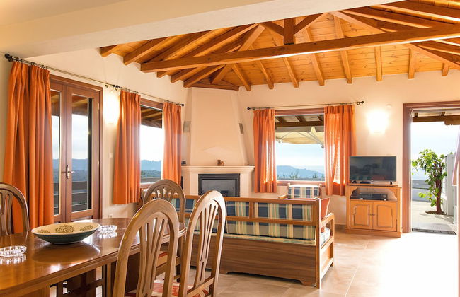 Armamento Villa - Photo 1