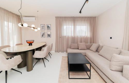 Luxury Suites Zaton by Belmont Realty - Photo 6