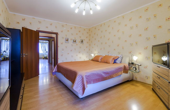 Apartments on Pionerskaya - Photo 61