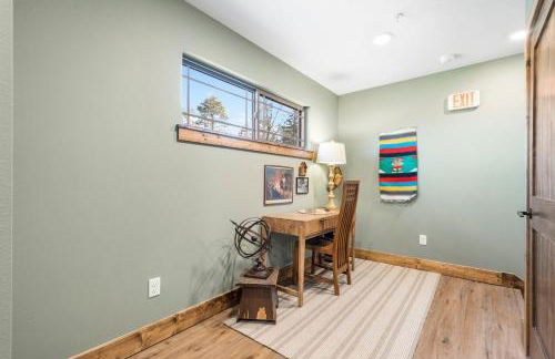 New Cabin at Tall Timbers! Free Tickets! Indoor and Outdoor Pools! - Foto 20