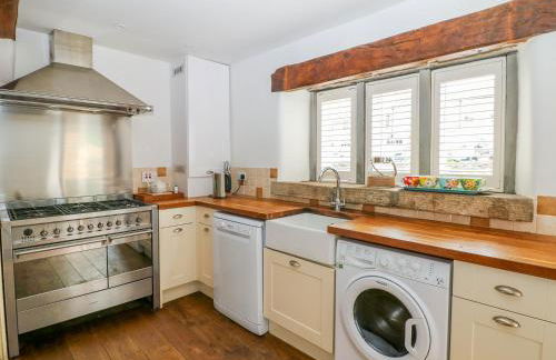 River Cottage Hayfield - Photo 14