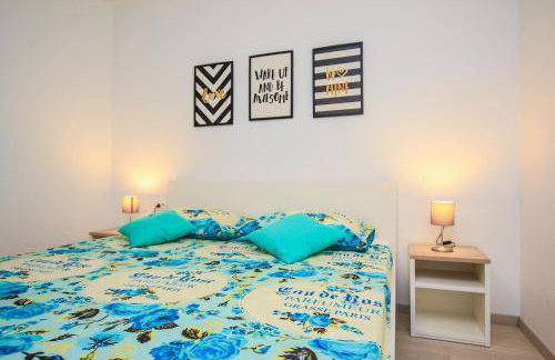 Family Beach Apartments - Photo 16