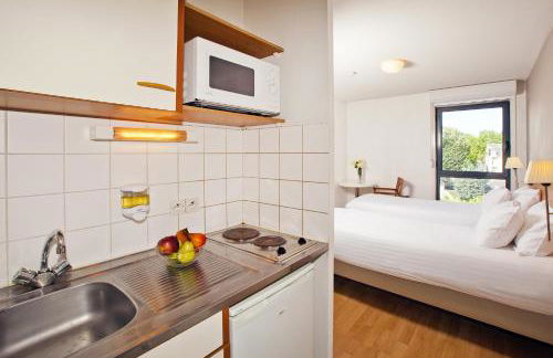 Sejours & Affaires Orléans Jeanne d'Arc - Foto 6