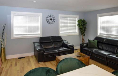 Lake Access 4 Bed 3 Bath HOT TUB - Foto 7