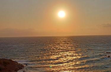 Rafina's PARADISE VIEW!!Walking access to the Port!!! Amazing Seaview!!!Steps from the Beach, 2 min walk!!WIFI 300Mbps! The Lux Seaside Retreat! - Foto 18