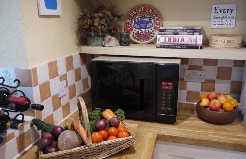 Corner House - Photo 13