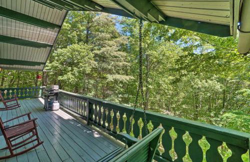 Serene Sky Valley Family Chalet with Fireplace - Foto 35