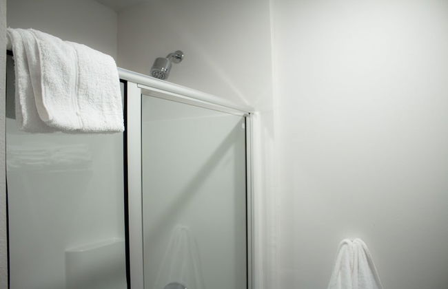 Stunning 4-BR Houses with On-Site Pool - Foto 31