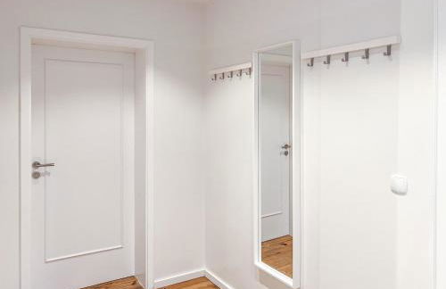 T&K Apartments - 5 Zimmer Einfamilienhaus 15min to Messe Fair DUS - Willich - Foto 14