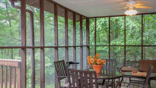 Private w Screened Porch Deck & Pet-Friendly - Foto 5