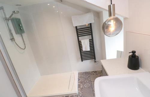 Anneth Lowen - Foto 26