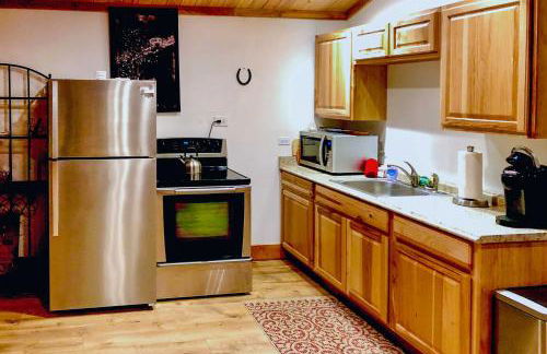 Rural Kettle Falls Bunkhouse with Airstrip and Trails! - Foto 10