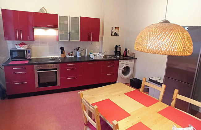 2bed Old Town Apt Sleeps 6 - Rooftop Terrace, Wifi - Foto 12