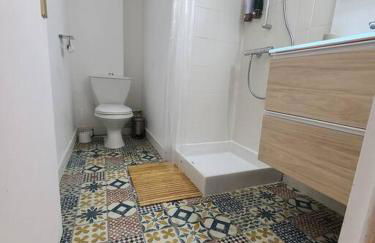 Joli studio rénové situé au pied des thermes - Foto 6