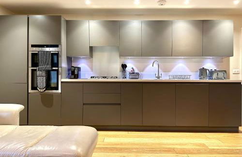 Desirable 2 Bedroom Apartment in Bicester that sleeps 5 - Foto 12