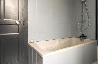 La maison Janisse - gîte en centre-ville avec jardin - Foto 27