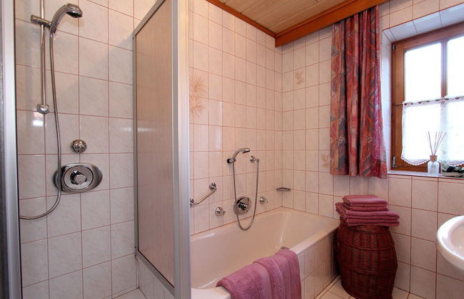 Serene Cottage in Neukirchen am Großvenediger near Ski Area - Foto 18