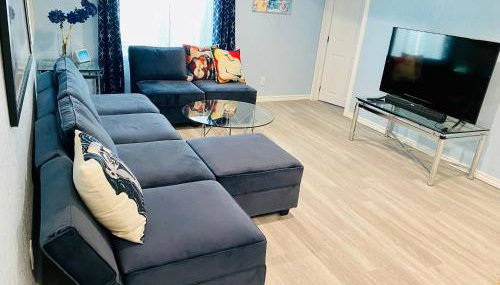 Artsy home by Air Force Academy with office space - Foto 5