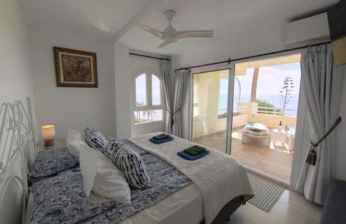 Spectacular 3 bedrooms Sea Views apartment - Photo 26