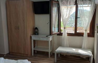 Panthea Residence - Photo 7