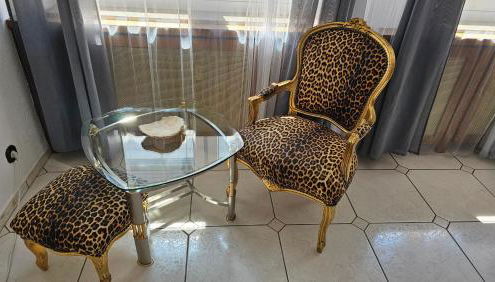 Central Charm - Bedroom & Kitchen Apartment near the Main Station Hauptbahnhof - Foto 5