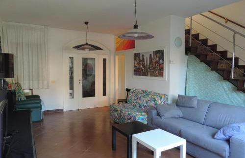 Appartamento indipendente con Giardino ideale per famiglie - Foto 10