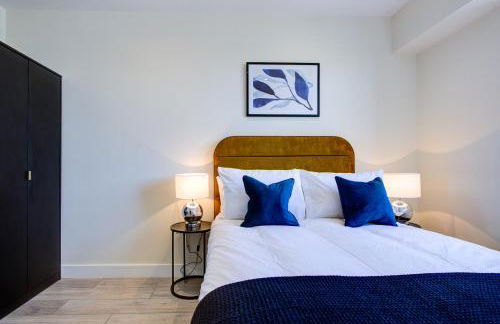 Hybrid Resi - London, Sutton, Free car or van parking - Foto 68