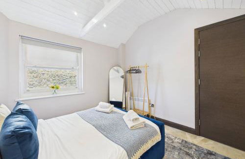 Stylish Mews House, Private Garden, Sleeps 4, Central Location - Foto 14