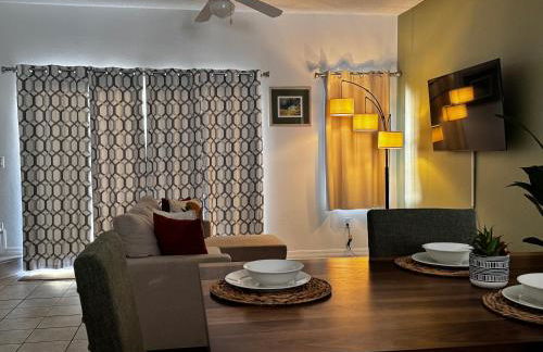 Your Home Away from Home! - Foto 34