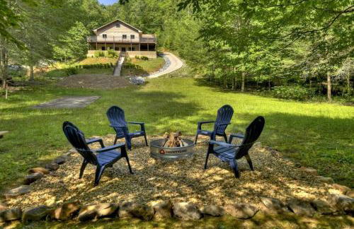 The Chariot - Creek Front with HotTub, Fire Pits, Billiards, EV Charger - Sandalwood Stays - Foto 7