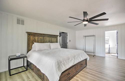 Lakefront Home, Pet Friendly, Sleeps 20, Private Dock - Foto 4