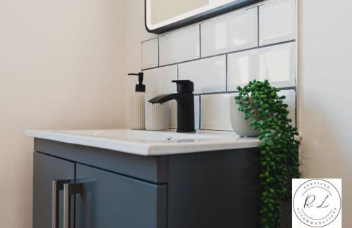 Bright & Modern 2-Bed Glenfield Hospital Apartment - Sleeps 6 - Foto 16