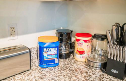 Relaxing 2BD - Central Downtown - Gym, Pool, Parking - Foto 32