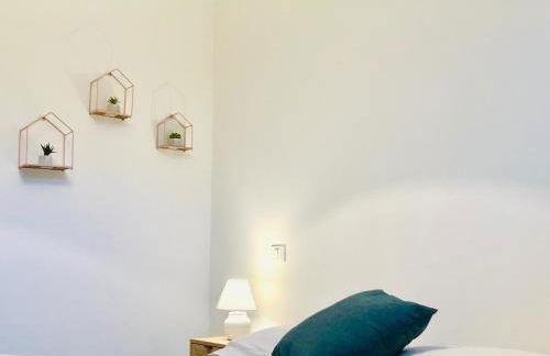 Alba Chiara Sperlonga - UN LETTO IDEALE - Foto 4