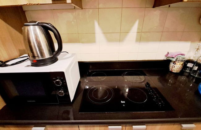 5B - 2 Bedroom Downtown Apartment With Shared Pool - Photo 5