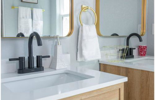 Heaven-sent Convenient 4br/ 3BA Near Downtown - Foto 54