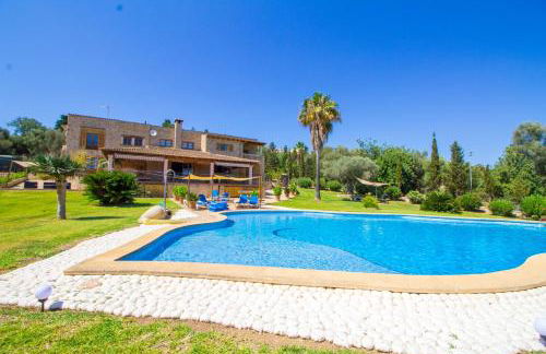 Magnífica villa con una piscina espectacular - Foto 1