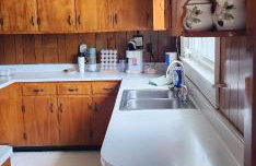 Small-town bungalow downtown - Foto 16