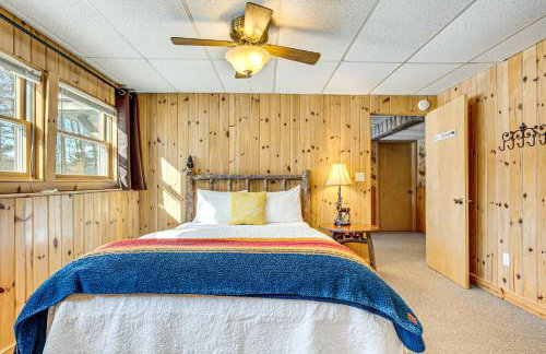 Lakefront Home with Private Beach in Rhinelander! - Foto 14