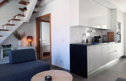 Sitius 5B - NEW seaview apartment with rooftop terrace in historical centre Sitio da Nazaré - Foto 5