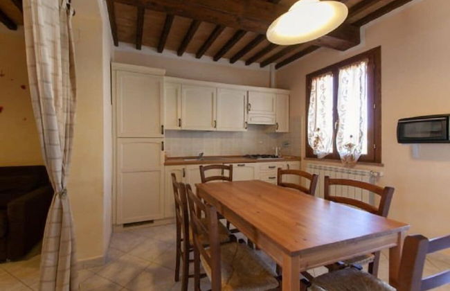 Al Castelluccio - Photo 6