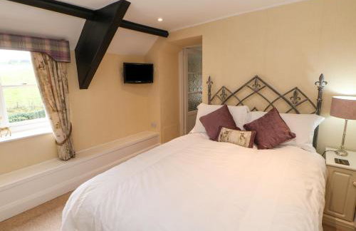 Horsley Hall - Photo 29