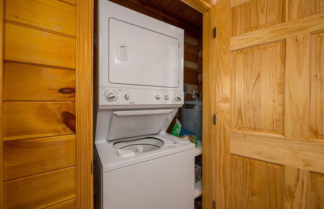 Hidden Hideaway 2 Bedroom Cabin by RedAwning - Foto 16