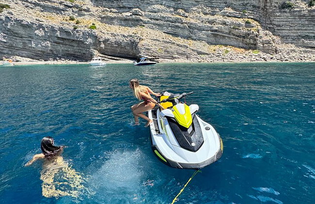 1 hour Jetski Experience To Margaritas Island - Photo 7