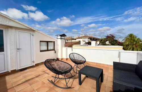 Casa cómoda delante de la playa con vista al mar - Photo 3